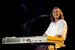 Photo of Roger Hodgson