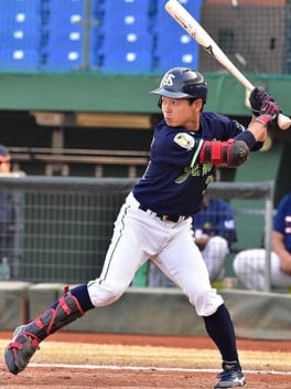 山崎晃大朗（野球選手）の写真