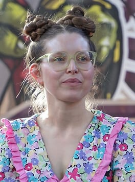 ジェシー・ケイヴ(俳優・映画俳優)の写真