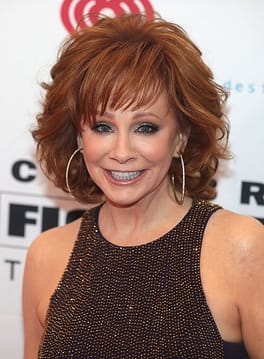 Photo of Reba McEntire