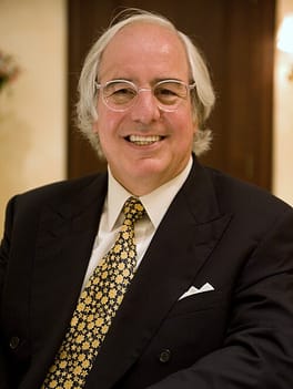 Photo of Frank Abagnale, Jr.