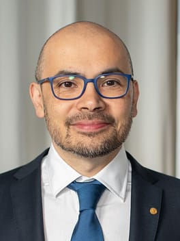 Photo of Demis Hassabis