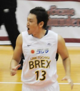安齋竜三（バスケットボール選手）の写真