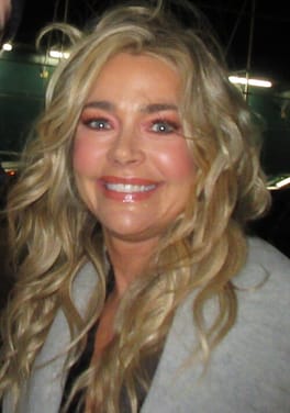 Photo of Denise Richards