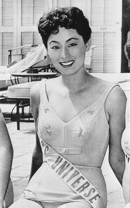 児島明子(モデル・美人コンテスト出場者)の写真