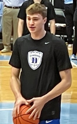 クーパー・フラッグ（バスケットボール選手）の写真