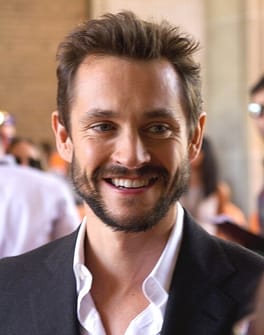 Photo of Hugh Dancy