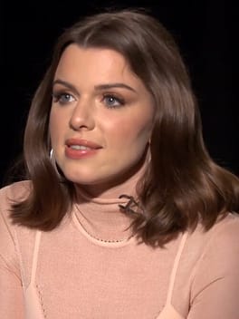 Photo of Julia Fox