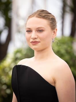 ミア・スリープルトン（俳優）の写真