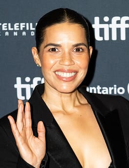 アメリカ・フェレーラ（テレビ俳優・映画俳優）の写真
