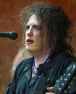Photo of Robert Smith