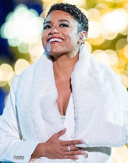Photo of Ariana DeBose