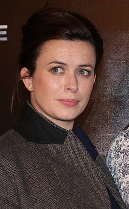 Photo of Eve Myles