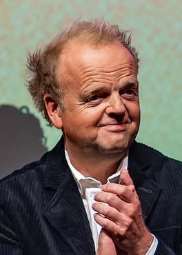 トビー・ジョーンズ（俳優・声優）の写真