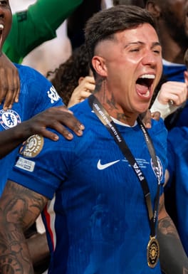 エンソ・フェルナンデス（サッカー選手）の写真