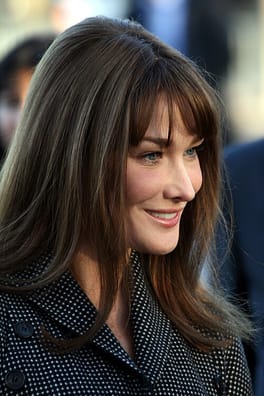 カーラ・ブルーニ（モデル・俳優）の写真