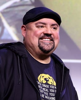 ガブリエル・イグレシアス（スタンダップコメディアン・俳優）の写真