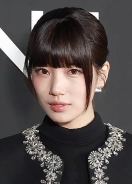 ペ・スジ（歌手・俳優）の写真