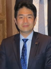 奥野総一郎（政治家・秘書）の写真