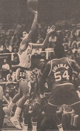レン・バイアス（バスケットボール選手）の写真