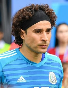 ギジェルモ・オチョア（サッカー選手）の写真