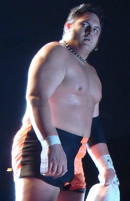 サモア・ジョー（プロレスラー・柔道家）の写真