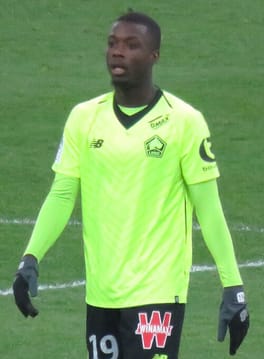 ニコラ・ペペ（サッカー選手）の写真