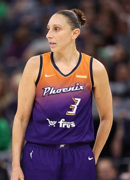 ダイアナ・トーラジ（バスケットボール選手・俳優）の写真