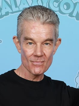 ジェームズ・マースターズ（俳優・歌手）の写真