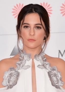 フィービー・フォックス(俳優・映画俳優)の写真