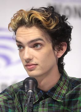 コディ・スミット＝マクフィー（俳優・声優）の写真