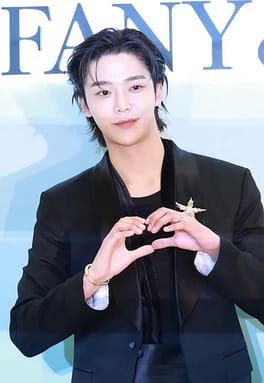 ロウン（歌手・俳優）の写真