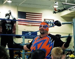 マット・アノアイ（プロレスラー）の写真