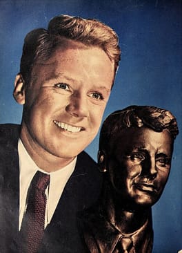 ヴァン・ジョンソン（映画俳優・歌手）の写真