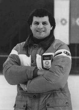 マイク・エルジオーニ（アイスホッケー選手）の写真