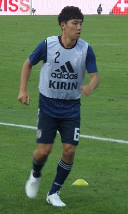 遠藤航（サッカー選手・プレイヤー）の写真