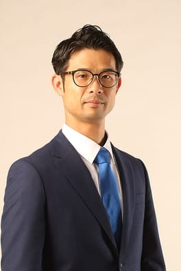 波多野翼（絵本作家・政治家）の写真