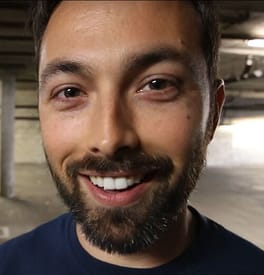 デレク・ミュラー（テレビ司会者・YouTuber）の写真