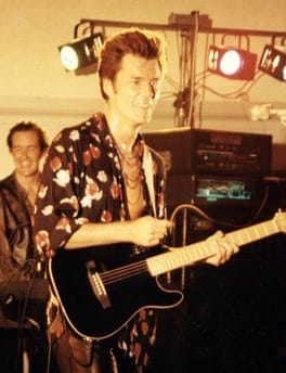 スチュアート・アダムソン（シンガーソングライター・音楽家）の写真