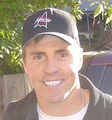 ビル・ロマノウスキー（アメリカンフットボール選手・俳優）の写真