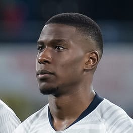 ノルディ・ムキエレ（サッカー選手）の写真