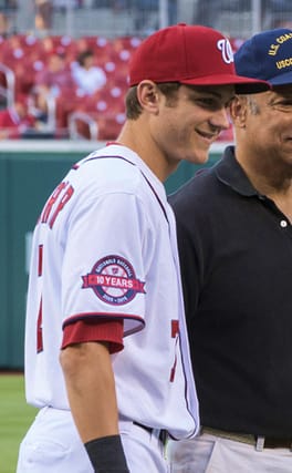 トレイ・ターナー（野球選手）の写真