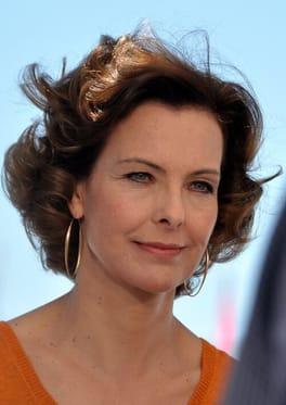 キャロル・ブーケ（映画俳優・モデル）の写真