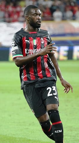 フィカヨ・トモリ（サッカー選手）の写真