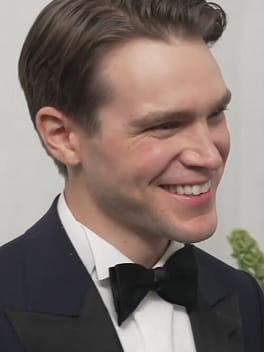 アンドリュー・ブルナップ（俳優・テレビ俳優）の写真