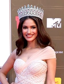 ヴァーティカ・シン（モデル・美人コンテスト出場者）の写真