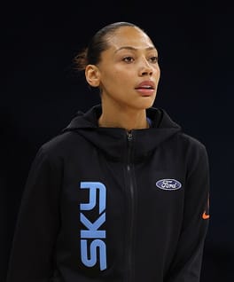 キスレ・ゴンドレジク（バスケットボール選手）の写真