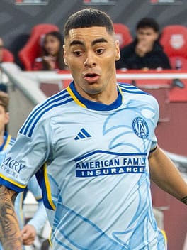 ミゲル・アルミロン（サッカー選手）の写真