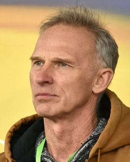 ドミニク・ハシェック（アイスホッケー選手・スポーツ選手）の写真