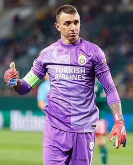 フェルナンド・ムスレラ（サッカー選手）の写真